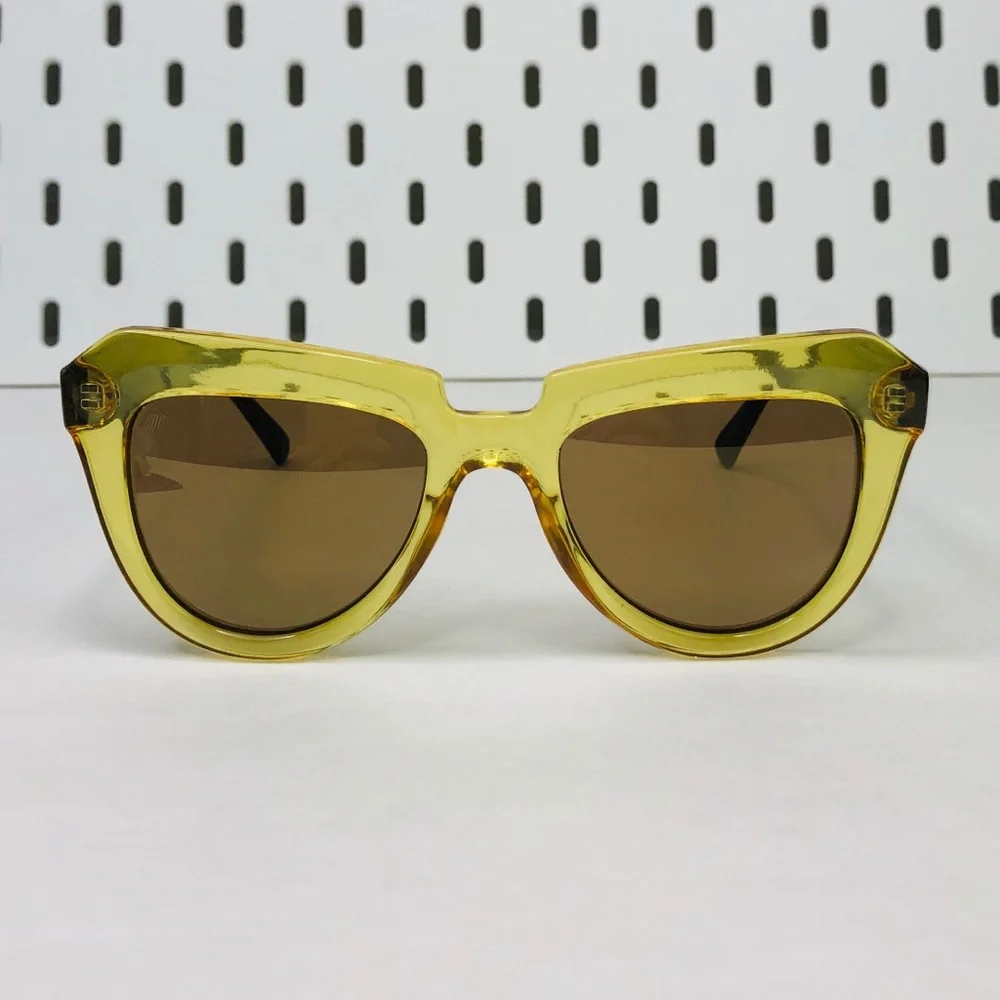 KOMONO sunglasses cat eye Stella Cider Black gold - Picture 6 of 10